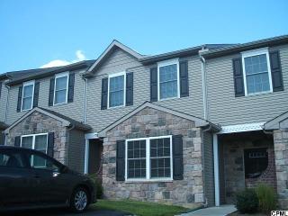 728 82nd St, Harrisburg, PA 17111-5503