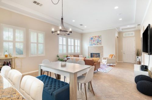 80752 Via Puerta Azul, La Quinta CA  92253-7777 exterior