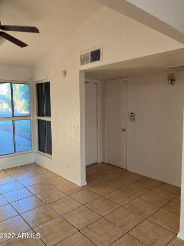 8508 37 Ave, Phoenix AZ 85053-4662 exterior