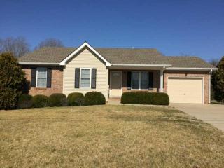 722 Cloud Dr, Clarksville, TN 37043-2617