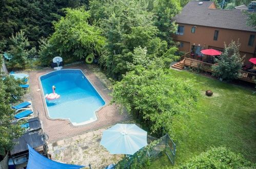 18 Lakeview Rd, Crotonville, NY 10562-1413
