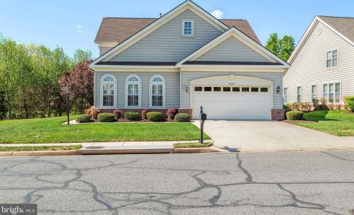 6800 Arthur Hills Dr, Gainesville, VA 20155-3046