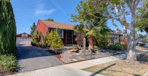 14819 Cranbrook Ave, Hawthorne, CA 90250-8415