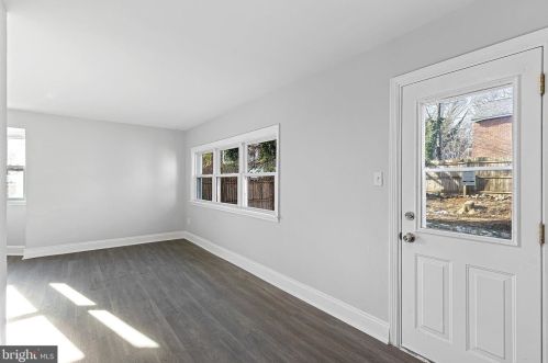 22 Pennewell Dr, Wilmington, DE 19809-3314