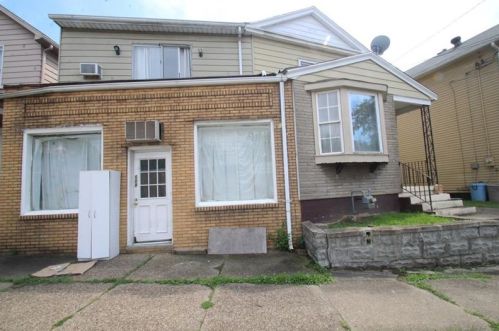 508 8th St, Ambridge, PA 15003-2439