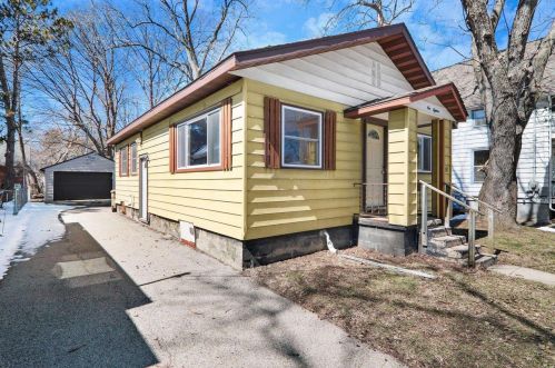 118 Corry St, Madison, WI 53704-5407
