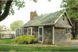 827 Point Judith Rd, South Kingstown RI  02882-5178 exterior