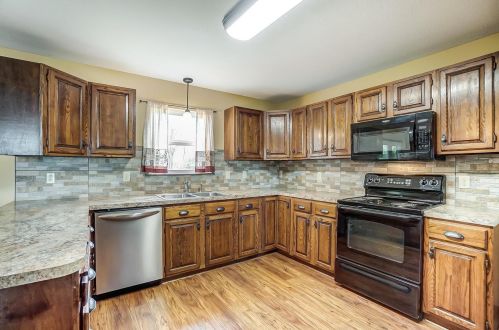 630 Josiah Morris Rd, London OH  43140-9344 exterior