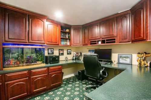 297 Church Rd, Tompkins Corners NY  10579-2515 exterior