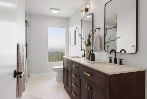 15825 Alta Vista Way, San Jose CA  95127-1704 exterior