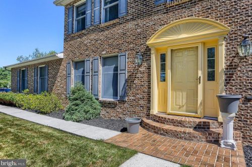 1125 Powderhorn Rd, Navy Sup Dpt, PA 17050-2003