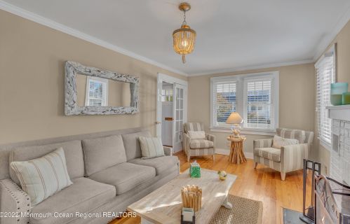 1817 Greenwood Ter, Belmar NJ 07719-2912 exterior