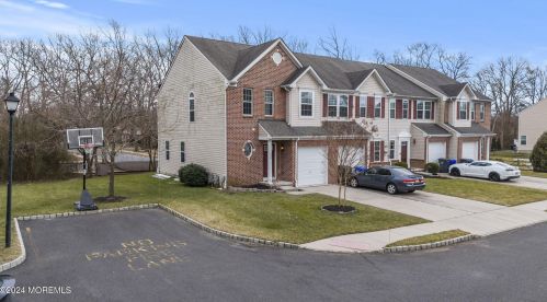 308 Joyce Ct, Bricktown, NJ 08724-7196