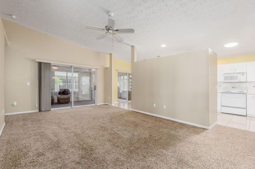 6030 Alexandria Cir, Fort Pierce, FL 34982-3913