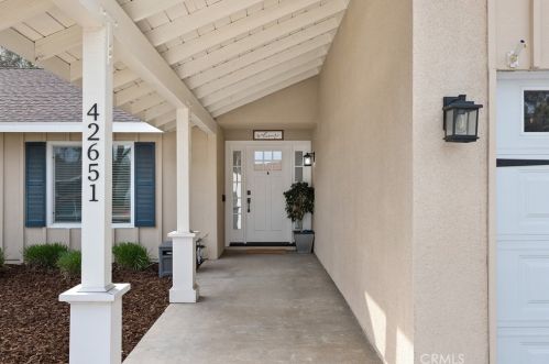 42651 San Julian Pl, Temecula CA  92592-2139 exterior