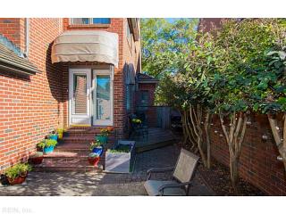 1233 Llewellyn Ave, Norfolk, VA 23517-2265
