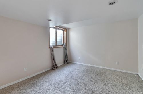 16512 Princeton Pl, Denver CO  80013-2938 exterior