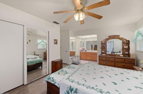 127 Highview Ave, Lehigh Acres FL 33936-7046 exterior