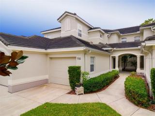 732 Grasslands Village Cir, Lakeland FL  33803-5480 exterior