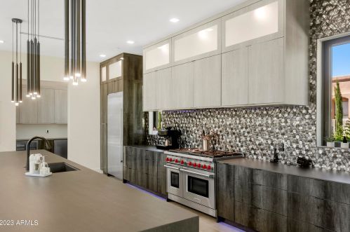 10019 57th St, Scottsdale AZ  85253-1137 exterior