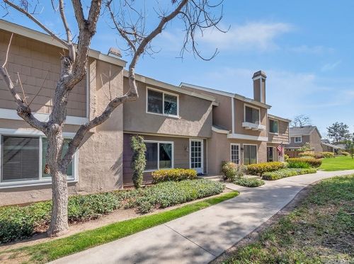 37 Eastmont, Irvine, CA 92604-3318