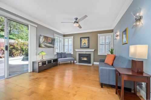 4520 Avenida Privado, Oceanside CA 92057-7740 exterior