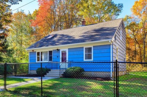 1748 Gold Star Hwy, Groton, CT 06340-2788