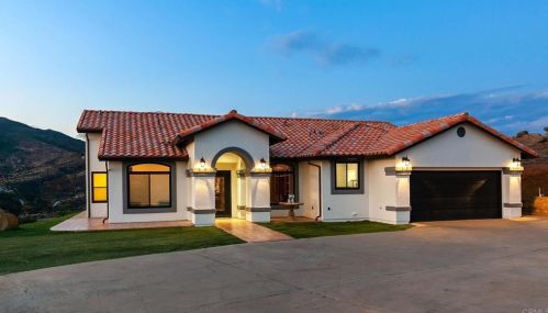 4539 Alpine, Alpine CA  91901-2110 exterior