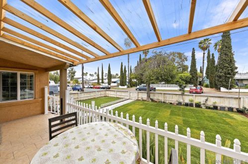 640 Taft Ave, El Cajon, CA 92020-5320