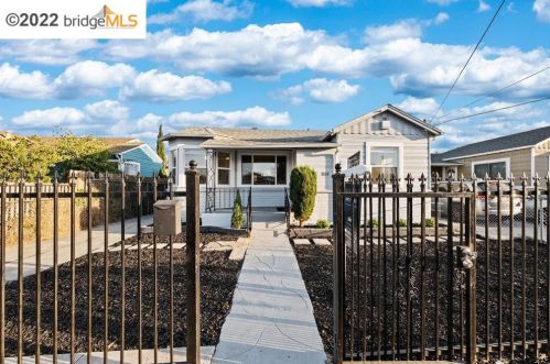 1114 76th Ave, Oakland, CA 94621-2518