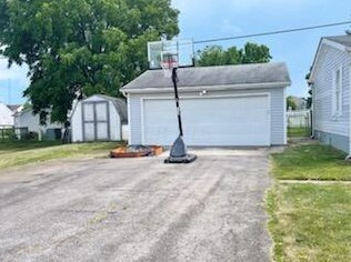 1429 Pike St, Pataskala, OH 43062-7881