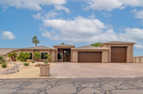 385 Jones Dr, Lake Havasu City, AZ 86406-7564