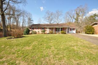 617 Summit View Rd, Knoxville, TN 37920-6343