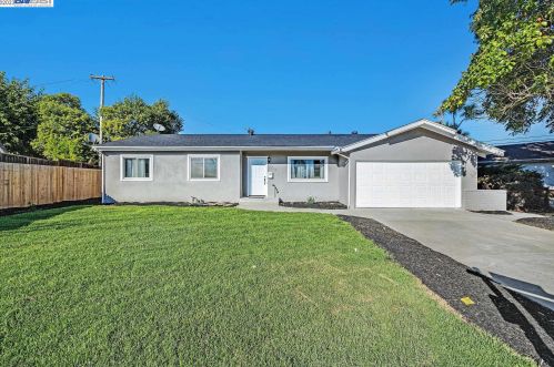 7769 Deervale Ct, Pleasanton CA  94568-1016 exterior