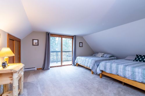 42 Sugar Run, Ellsworth NH  03285-6852 exterior