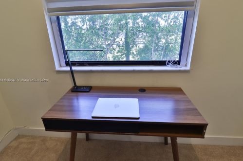 15832 91st Ct, Hialeah FL  33018-1951 exterior