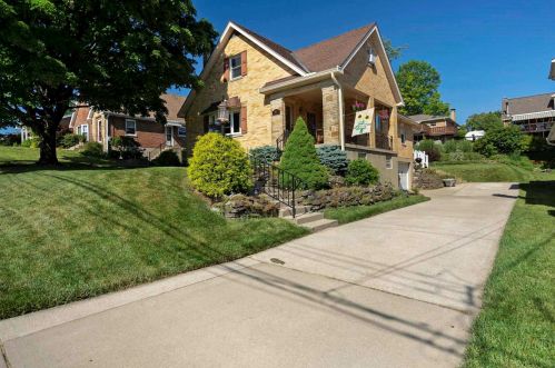 51 Edgewood Dr, Newport, KY 41075-2038