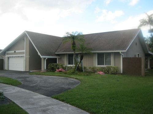 13251 102nd Ter, Miami, FL 33186-2827