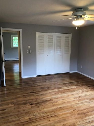 1789 Foxon Rd, North Branford CT  06471-1571 exterior