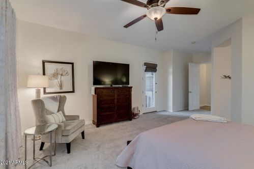 681 Wildhorse Dr, Chandler AZ 85286-6139 exterior