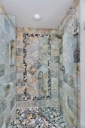 82 Montego Ct, San Diego CA  92118-3251 exterior