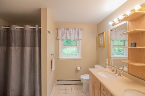 23 Smith Corner Rd, Newton NH  03858-4008 exterior