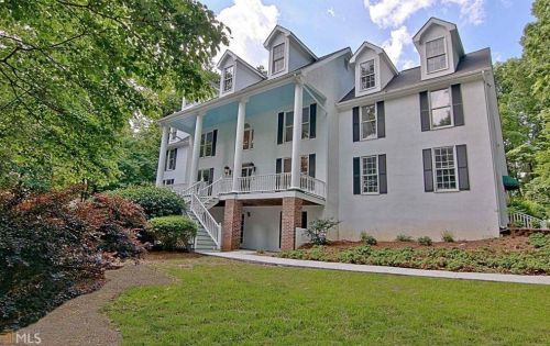 150 Misty Forest Dr, Fayetteville, GA 30215-5071
