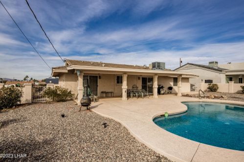 3886 Whaler Dr, Lake Havasu City AZ  86406-4302 exterior