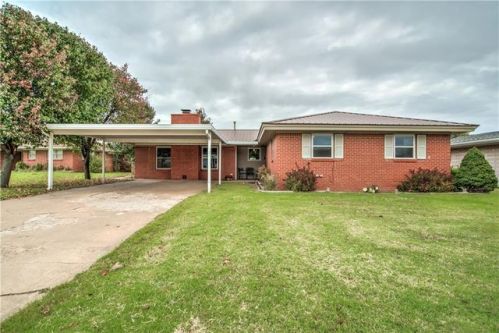712 Belle St, Minco, OK 73059-2050
