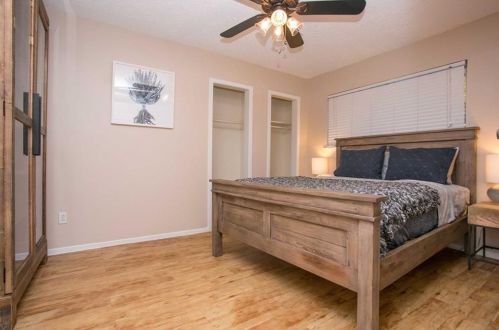 1616 6th St, Austin TX  78703-3308 exterior