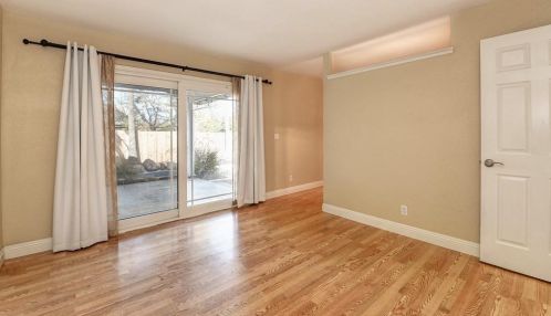 8437 Juglans Dr, Citrus Heights CA  95662-3048 exterior