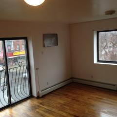 1071 Jefferson Ave, Brooklyn NY  11221-4812 exterior