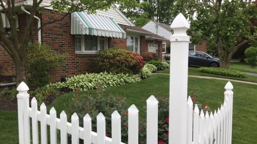 16 Vine St, Camp Hill, PA 17011-6342