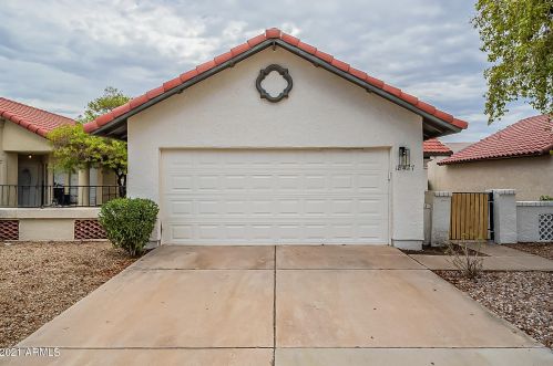 18427 36th Ave, Glendale, AZ 85308-2407